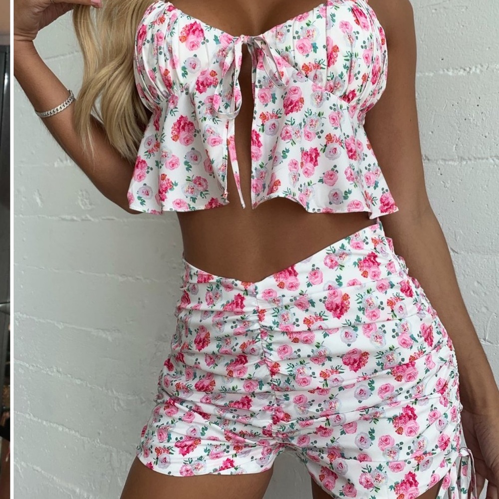 Valentina set